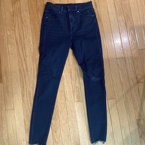 COPY - Express skinny high rise ankle jeans Frayed bottom/distressed one knee .…